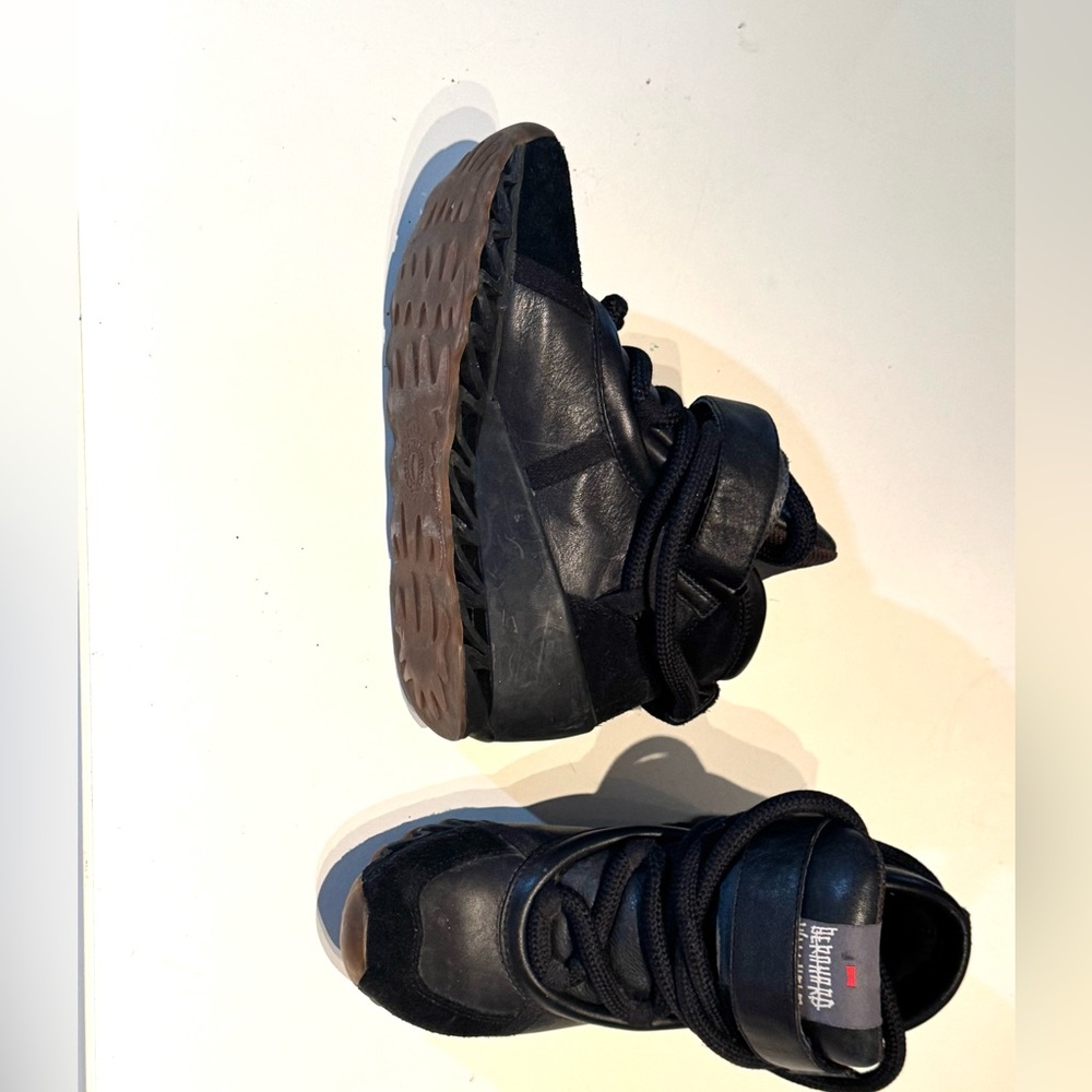 Bernhard Willhelm For Camper Trainers - image 5